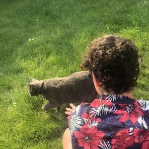 Meet your Posher, Max